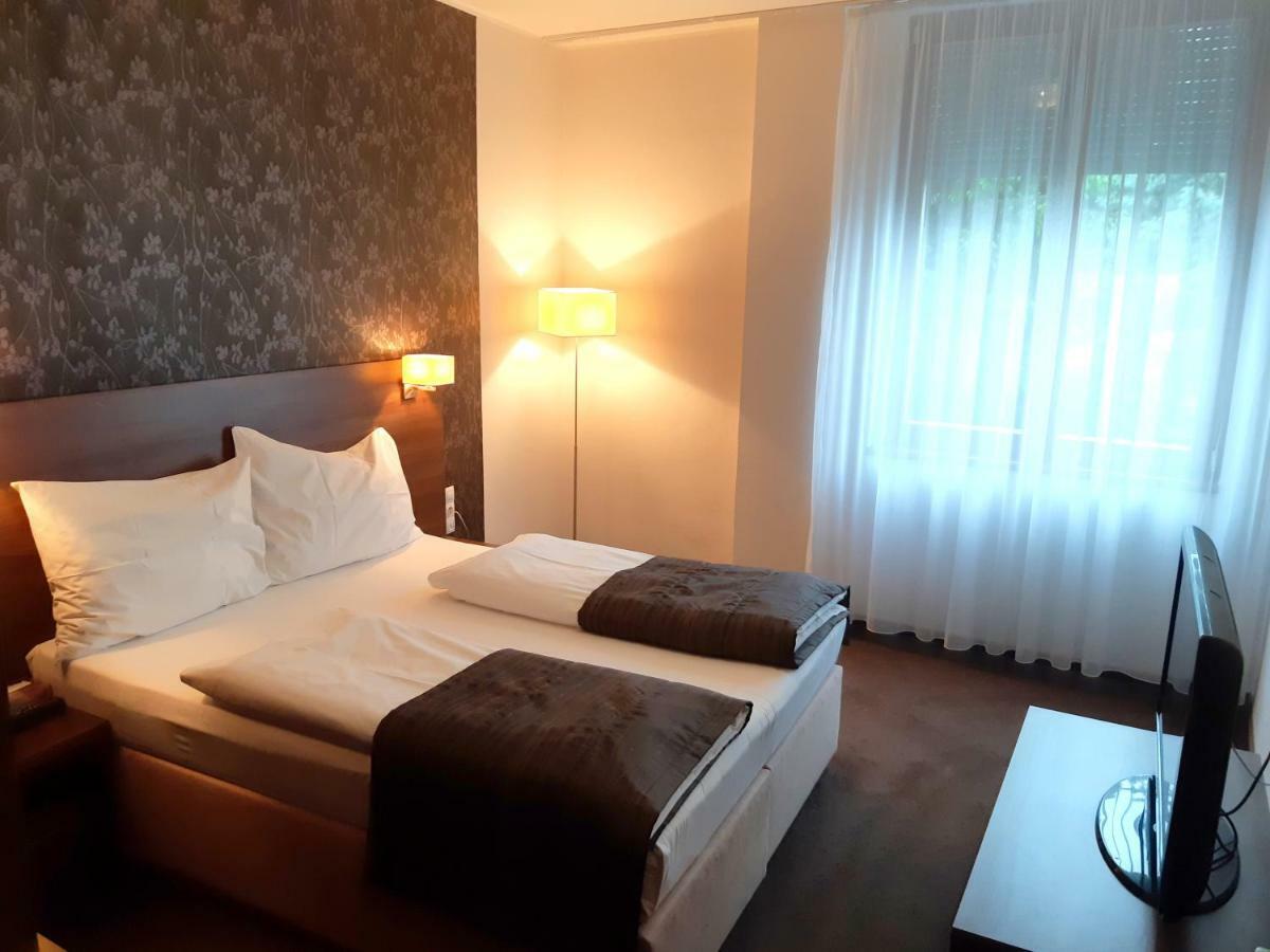 Biograf 4* Písek
